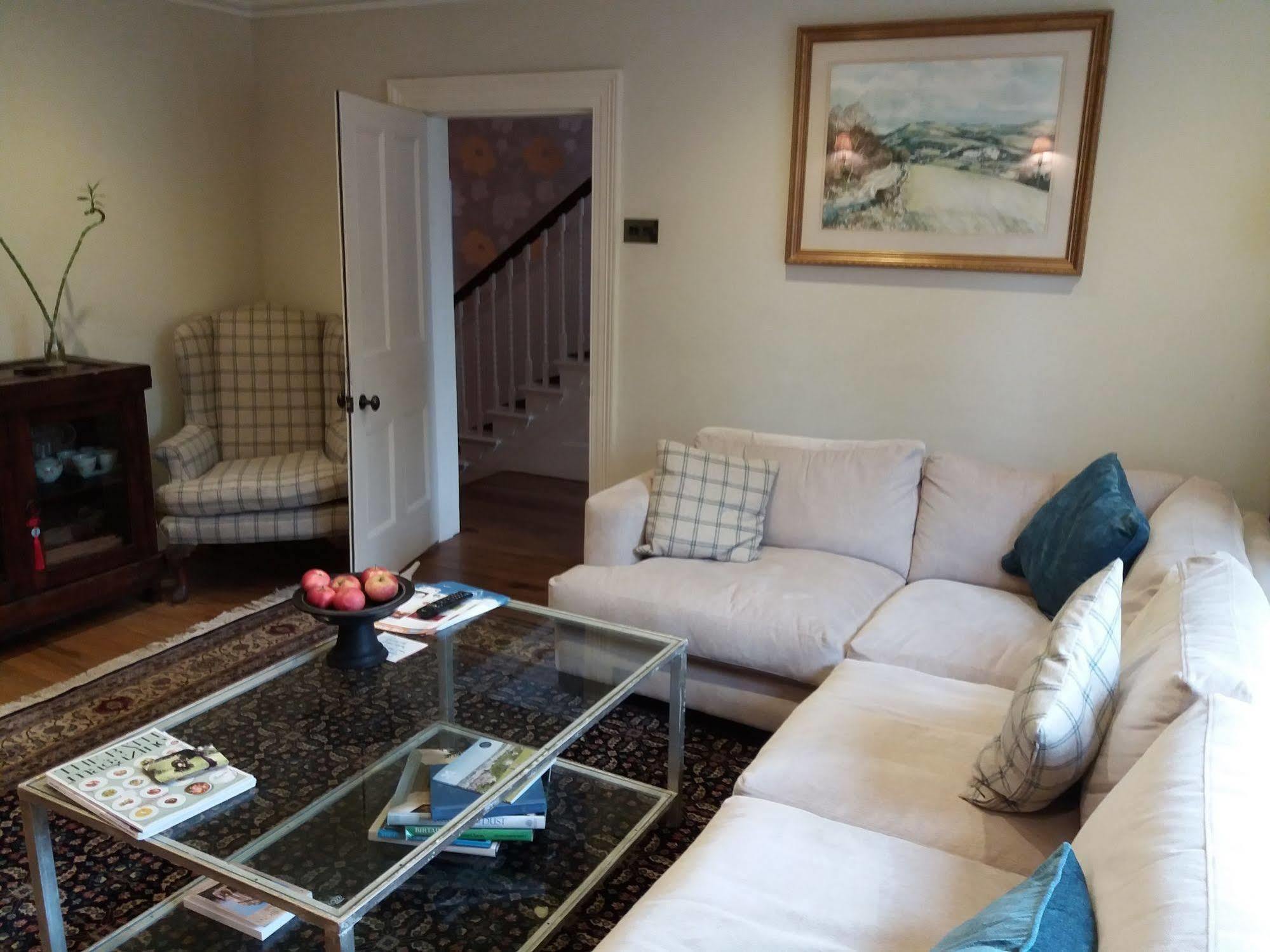 Lorne House Bed & Breakfast Box  Εξωτερικό φωτογραφία