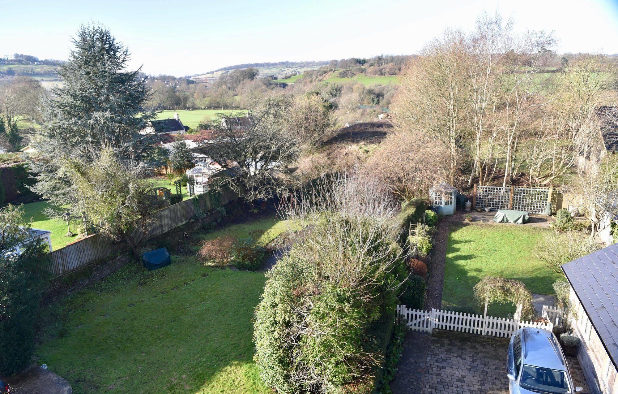 Lorne House Bed & Breakfast Box  Εξωτερικό φωτογραφία